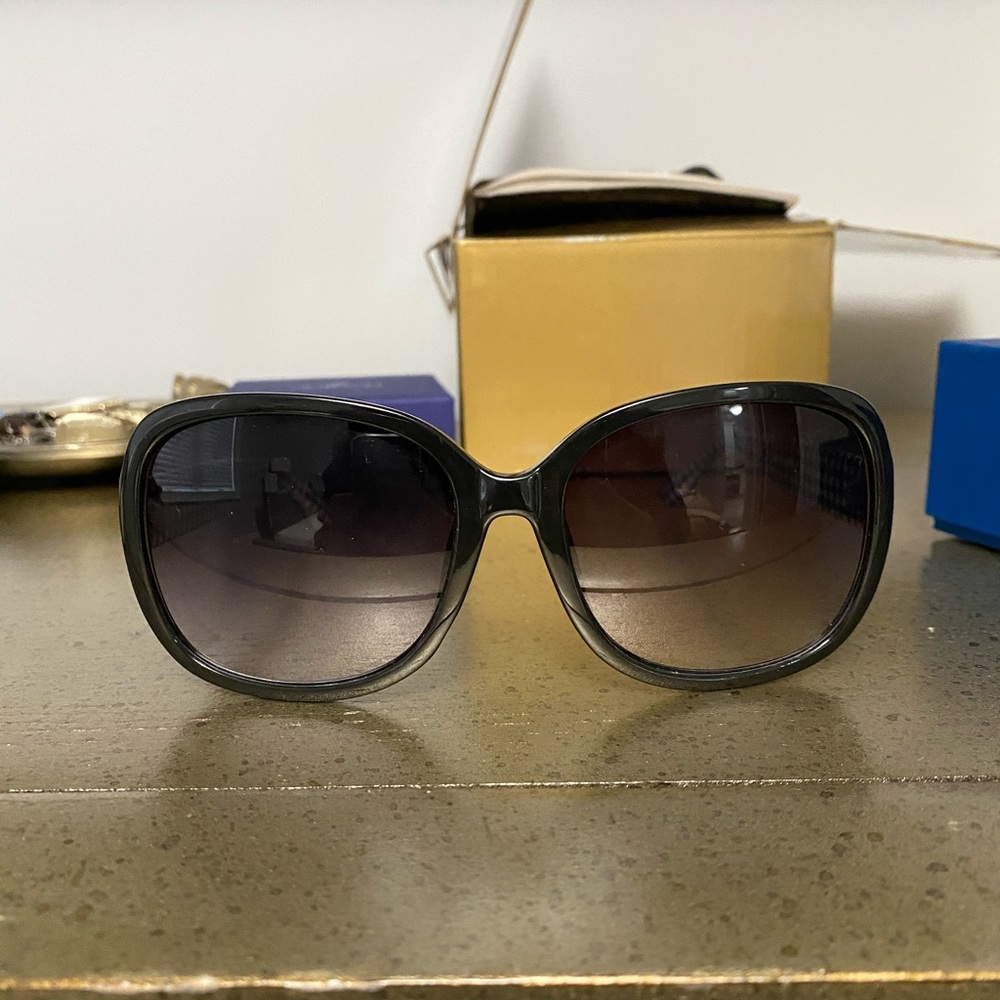 Isaac Mizrahi Sunglasses